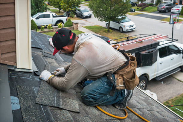 Professional Roofing technician working in Bunker Hill, IL